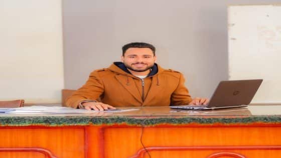 من هو الدكتور محمود صادق رمضان