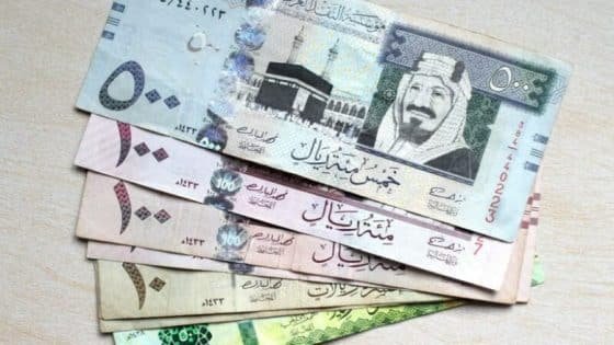 سعر الريال السعودي اليوم الجمعة 27 يونيو 2025 أمام الجنيه المصري.. تباين واضح بين البنوك
