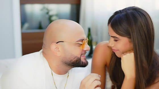 المطرب أمين سلطان يثبت حضوره القوي بـ”يا عيون عيوني”