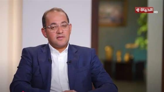 وزير المالية
