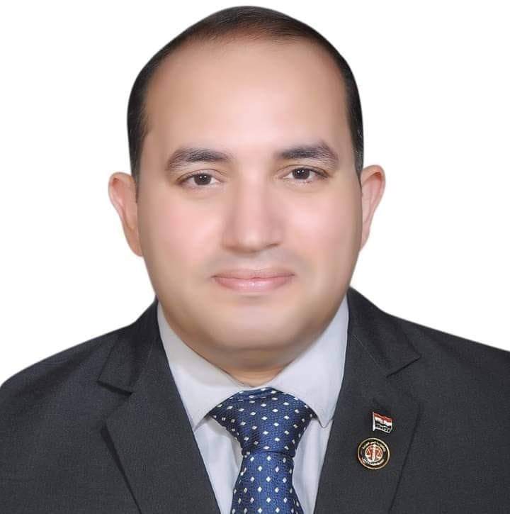 ياسر الحسنين القواس: محامي بارع ومؤثر في المشهد القانوني والسياسي المصري