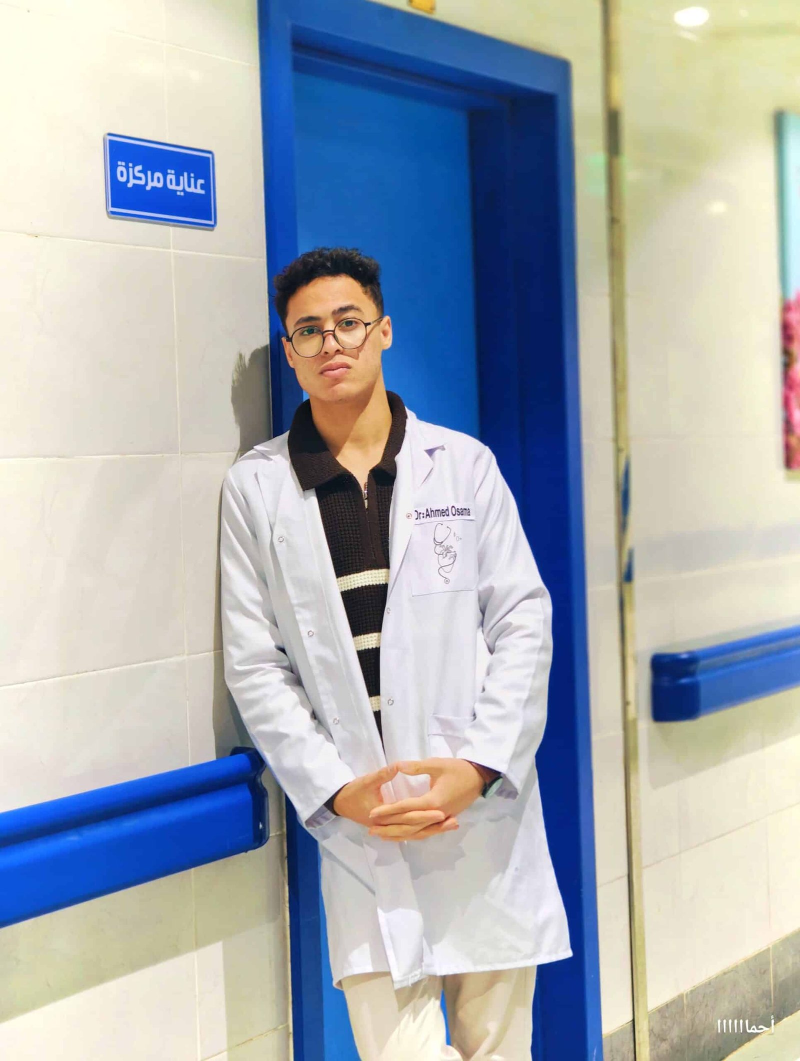 القاهرة تايمز | نقلاً عن اكسترا نيوز: الدكتور احمد اسامة عبداللاه.. نموذج شبابي يجمع بين الطب والصحافة والدبلوماسية