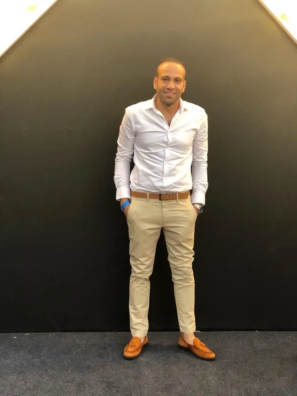 المستشار العقاري احمد الحاروني