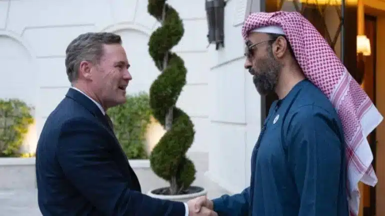 طحنون بن زايد: الإمارات والولايات المتحدة تعملان معاً لمواجهة التحديات الراهنة – القاهرة تايمز