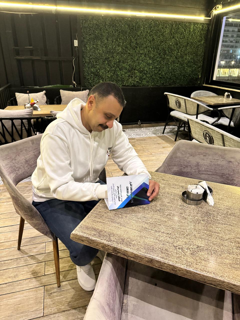 المستشار باسم مرجان يحتفل بإطلاق كتابه الأول