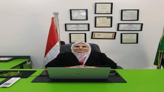 دكتوره منار أبو العلا نموذج مشرف في مؤسساتنا التعليميه