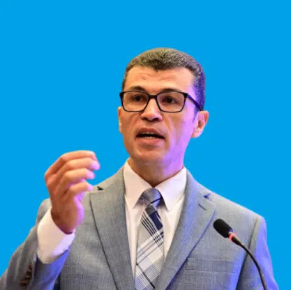 د. أحمد الجندي.. خبرة متميزة في جراحات الكبد والبنكرياس وزراعة الكبد