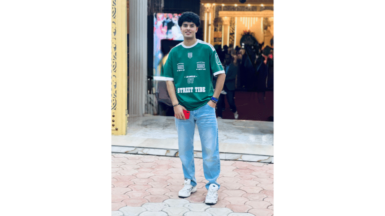 يوسف رجب: شاب طموح يجمع بين الأخلاق، النجاح، والمهارة الرياضية