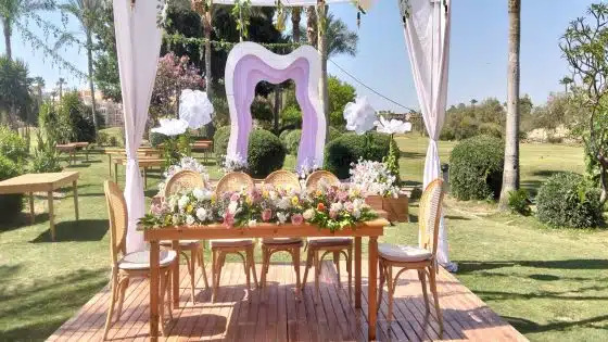 محل ورد توليب فلور لتزين كوشه الفرح