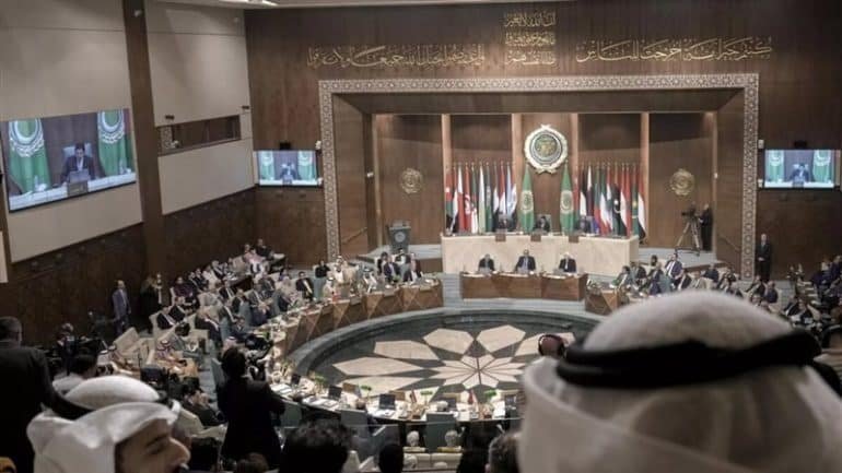 مسودة القمة العربية في الدوحة: إدانة الهجوم الإسرائيلي على قطر وخيارات رد حاسمة مطروحة