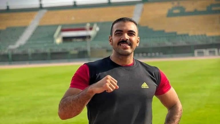 الكابتن إيهاب أشرف يتألق في الموسم الثاني من أكبر حدث رياضي عربي بالقاهرة