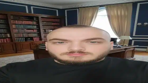 من هو د. محمد نايل