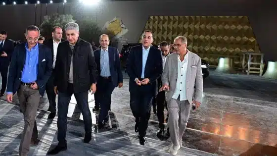 جانب من زيارة مدبولي للمتحف
