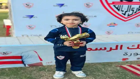 أحمد القرش.. موهبة واعدة من الدقهلية تحلم بالمجد الكروي