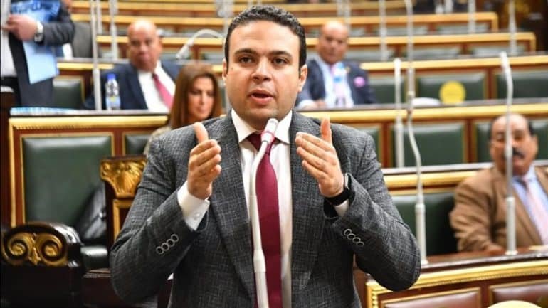 بعد ساعات من سؤال عبد المنعم إمام.. التعليم تكلف لجنة لإدارة مدارس النيل