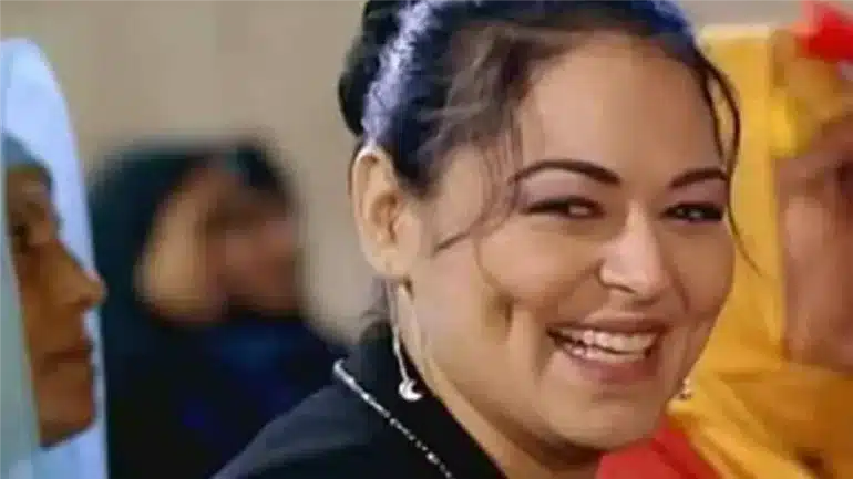 تشييع جثمان نيفين مندور من مسجد السيدة نفيسة بعد صلاة العصر