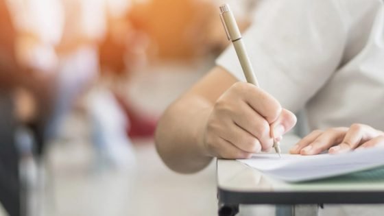  تحميل التقييم الأسبوعي للصف الثاني الإعدادي إنجليزي 2026 pdf – القاهرة تايمز