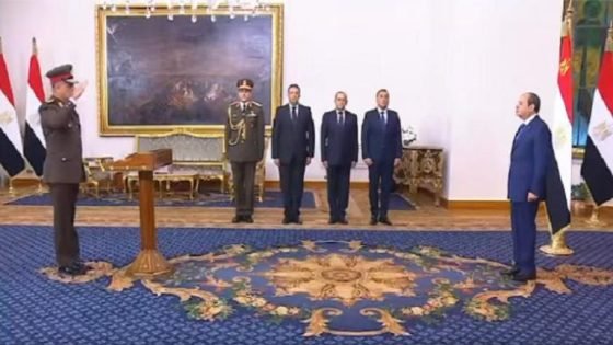 وزير الدفاع المصري أشرف سالم زاهر
