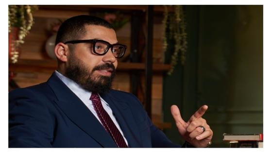 عبد الرحمن ولي الدين: القصة مفتاح سحري لجذب العملاء وزيادة المبيعات
