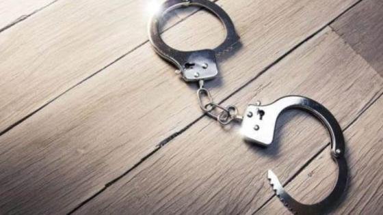 القبض على ثلاثة أشقاء اعتدوا على صاحب محل في الجيزة – القاهرة تايمز