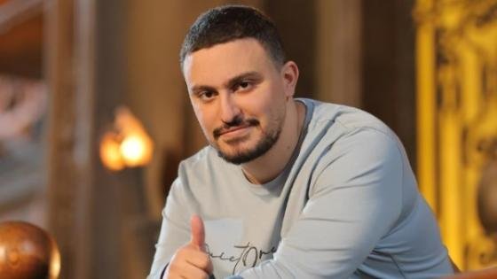 “راعوا مشاعر الناس عشان ربنا كبير”.. أول تعليق من ياسين السقا بعد أزمة والدته الأخيرة (فيديو) – القاهرة تايمز