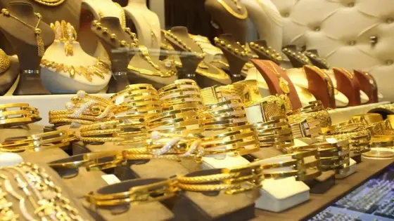 سعر الذهب في السعودية اليوم الخميس 27-2-1447 لكل الأعيرة – القاهرة تايمز