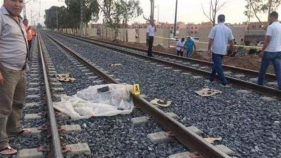 سيدة تلقى مصرعها تحت عجلات قطار أثناء توديع أبنائها – القاهرة تايمز