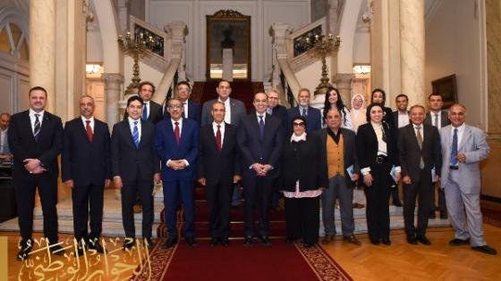 مجلس أمناء الحوار الوطني يلتقي وزير الخارجية والهجرة الدكتور بدر عبد العاطي – القاهرة تايمز
