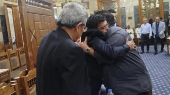 محمد هنيدى وأشرف زكى وعمرو عبد العزيز يشاركون فى عزاء سميحة أيوب – القاهرة تايمز