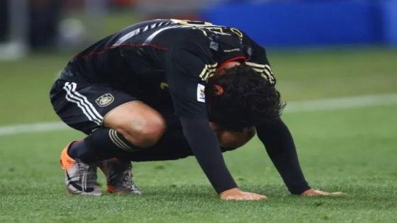 مختص لـ«عكاظ»: تعرُّق المباريات يضاعف الجفاف – القاهرة تايمز
