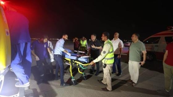 نقل المصابين عبر طائرتين و18 إسعاف.. تفاصيل غرق حفار جبل الزيت في البحر الأحمر وإنقاذ 22 شخص – القاهرة تايمز