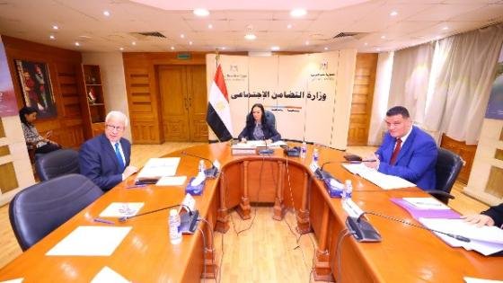 وزيرة التضامن: صرف مساعدات بـ 12 مليون جنيه لـ18850 مستفيدا من الأولى بالرعاية – القاهرة تايمز